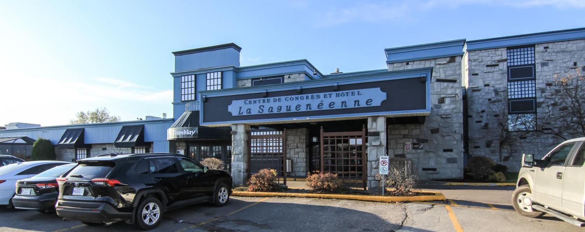 La Sagueneenne - Hotel Et Centre De Congres Chicoutimi Exterior foto